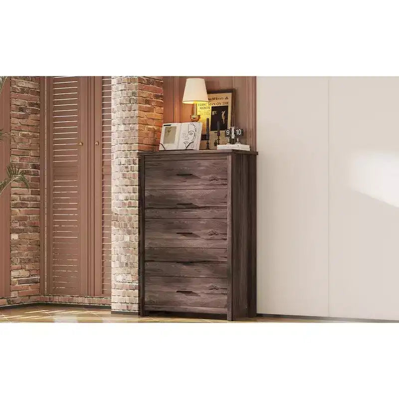 5-Schubladen-Kommode im Retro-Landhausstil mit einfacher Schnallenmontage, leichtgängigen Schubladen, sichere Aufbewahrung für das Schlafzimmer