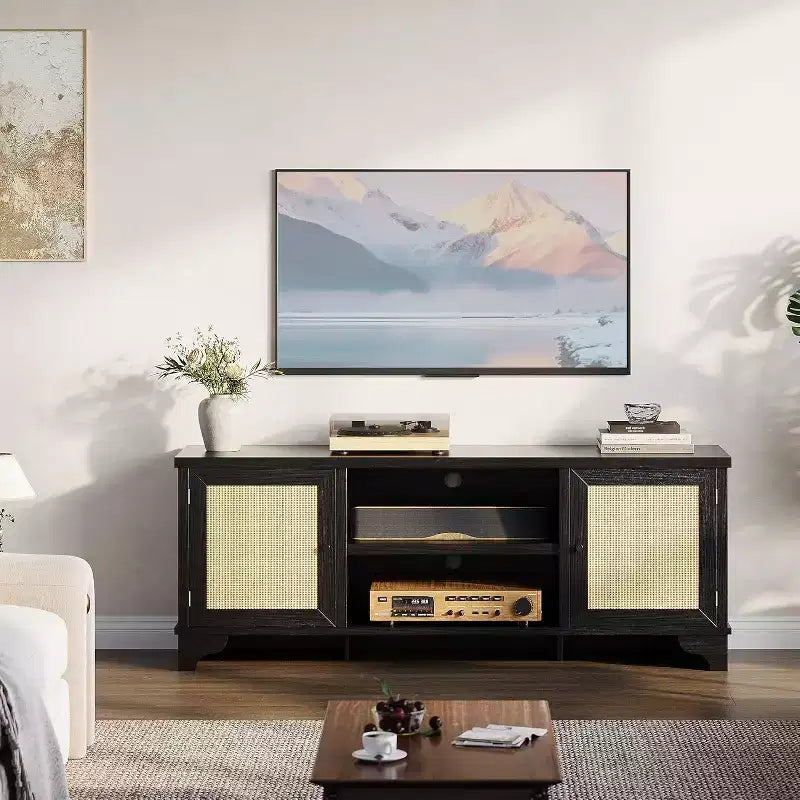 TV-Bank aus Rattan, passend für Fernseher bis 70 Zoll, Entertainment-Center mit 2 Schränken und offenen Regalen, Medienkonsole aus Holz für das Wohnzimmer