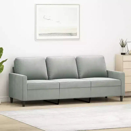 3-Sitzer Samtsofa – Hellgraues modernes Sofa mit bequemer Polsterung und stabilem Metallrahmen für Wohnzimmer oder Loungebereich