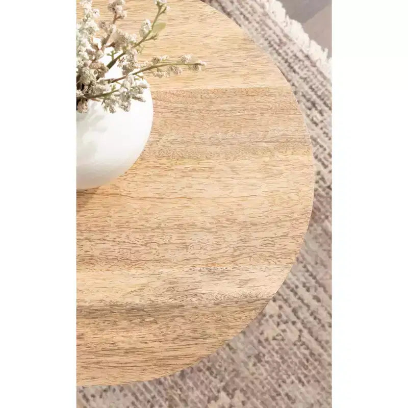 Ovale Holzbeistelltisch