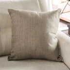 Swik Ecksofa von Furniture of America, L-förmig, aus elfenbeinfarbenem Chenille, modern