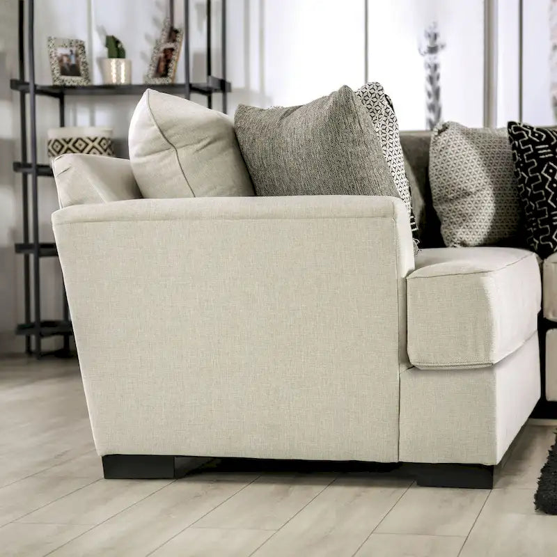 Ilka Übergangs-Chenille Ecksofa mit ausgestellten Armlehnen von Furniture of America