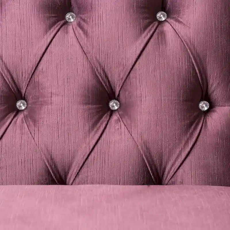 Gito Übergangs-Schnittsofa mit getufteter Rückenlehne und Samtbezug von Furniture of America