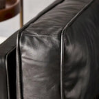 Gianella Schwarzes Oxford-Ledersofa von iNSPIRE Q Modern