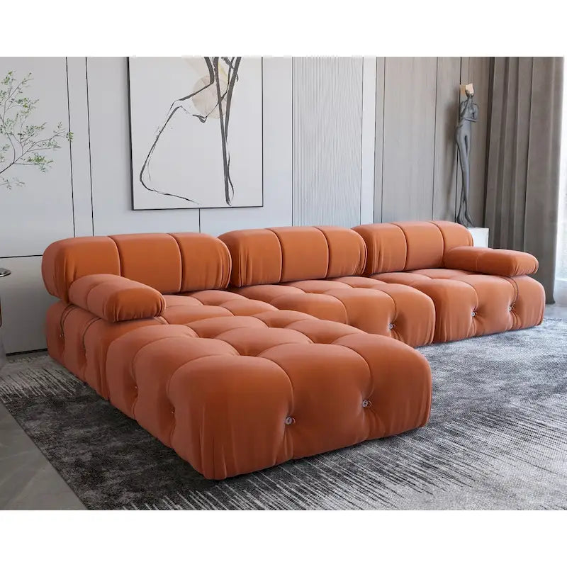 Modernes, großes modulares Sektionssofa mit orangefarbenem Samtbezug