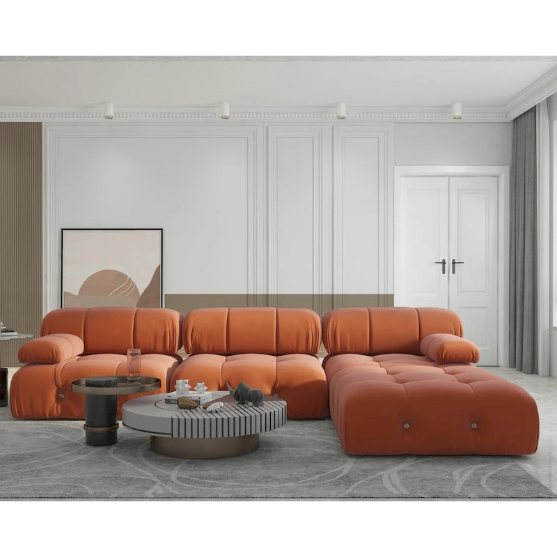 Modernes, großes modulares Sektionssofa mit orangefarbenem Samtbezug