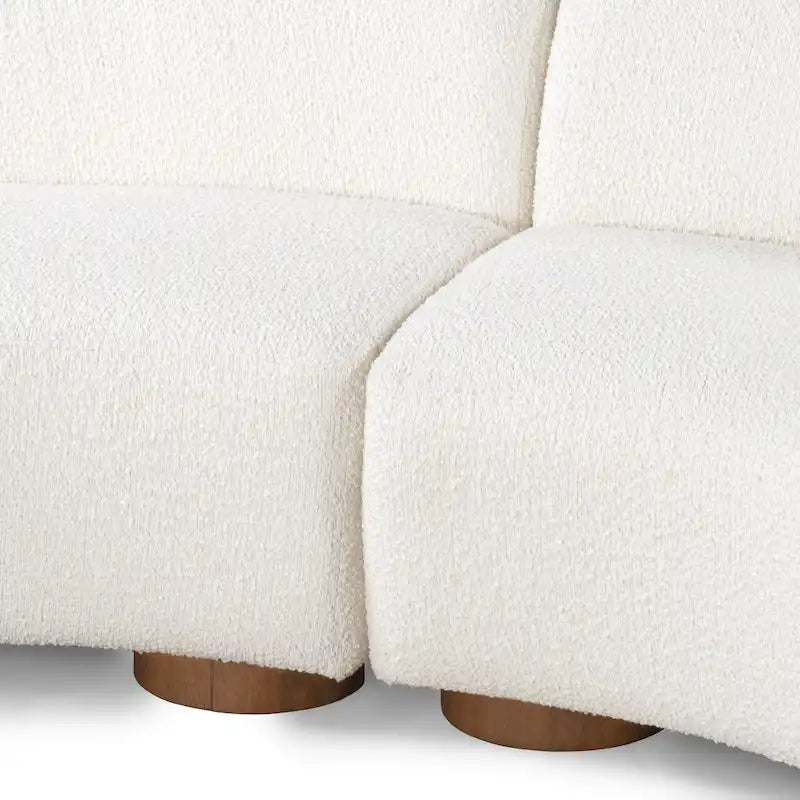 Klassisches Ecksofa Octavia in Ivory