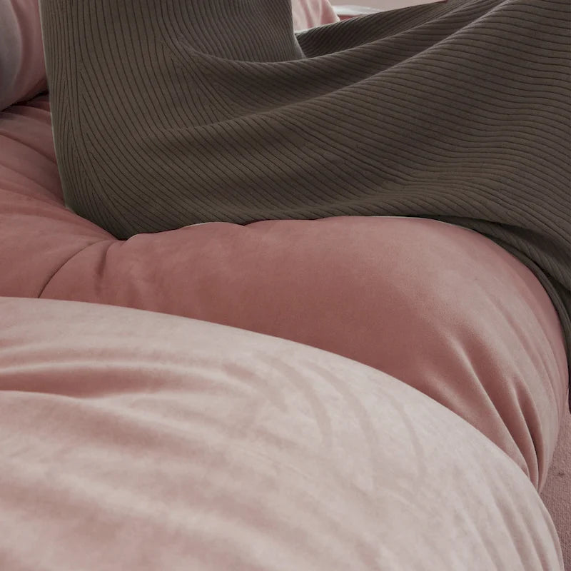 105 Modernes Loveseat Sofa aus geschliffenem Samt, Sektionssofa für das Wohnzimmer