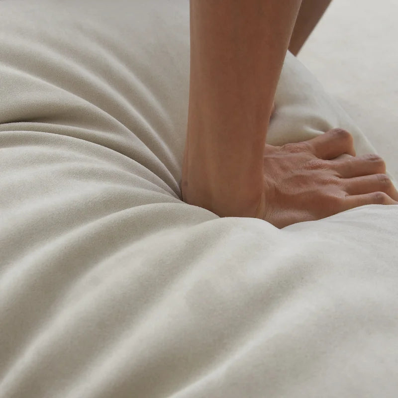 Modernes Samt-Sofa-Element „Cloud“ für das Wohnzimmer