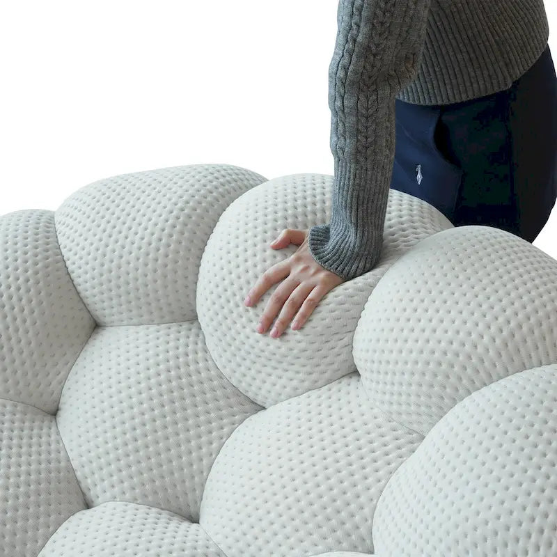 3D Wabenstoff gepolstertes Bubble Sofa Modernes Zweiersofa mit Ottoman