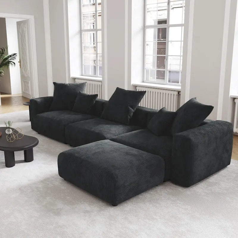 Schwarzes Cord-Ecksofa, individuell anpassbares Sofa mit Kissen.