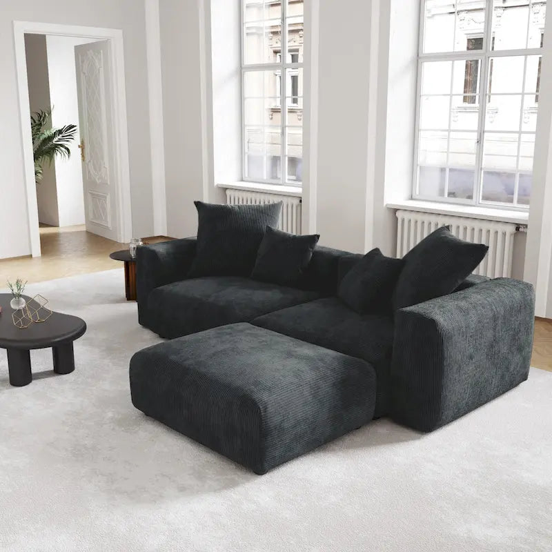 Schwarzes Cord-Ecksofa, individuell anpassbares Sofa mit Kissen.