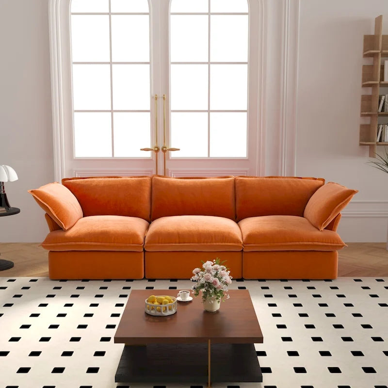 3-Sitzer Samtsofa Cloud Sectional, Daunenfeder breite tiefe Sitzfläche modulares Sofa